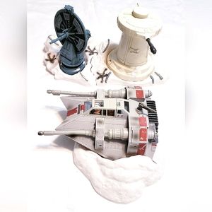 2006 Starwars Luke Skywalker's Snow Speeder, Hoth landscape